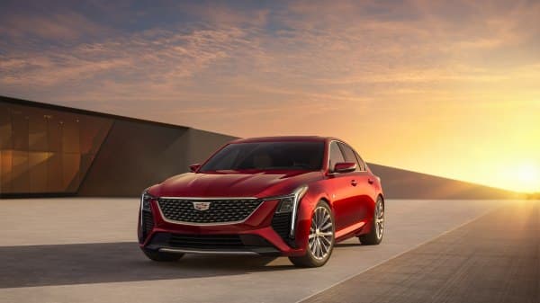 2024 Cadillac CT5 (facelift 2024) V Blackwing 6.2 V8 (668 Hp)